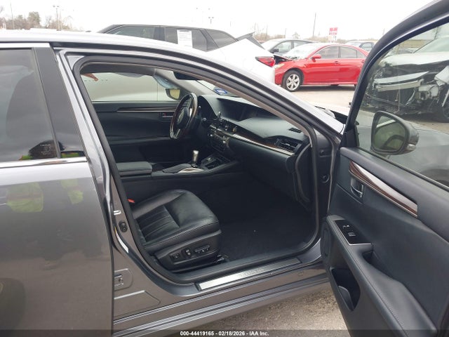 44419165 :رقم المزاد ، JTHBK1GG2G2211631 vin ، 2016 Lexus Es 350 مزاد بيع