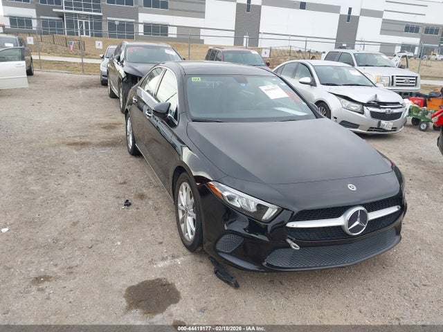 2021 MERCEDES-BENZ A 220 W1K3G4EB4MJ276794
