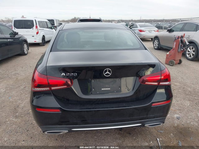 2021 Mercedes-benz A 220 მანქანა იყიდება აუქციონზე, vin: W1K3G4EB4MJ276794, აუქციონის ნომერი: 44419177