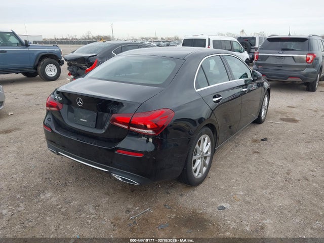 2021 MERCEDES-BENZ A 220 W1K3G4EB4MJ276794 Photo 3