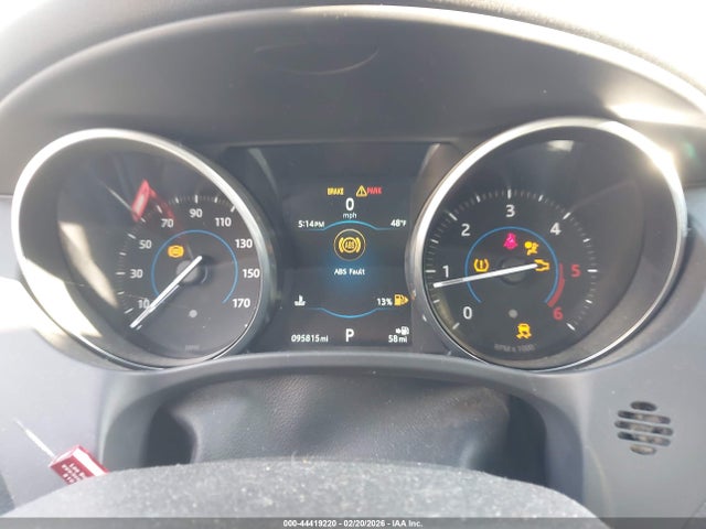 2017 JAGUAR F-PACE SADCS2BN5HA092325 Photo 6