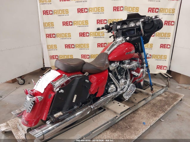 Harley-Davidson FLHX 2023 1HD1KBC18PB653087 Image 4