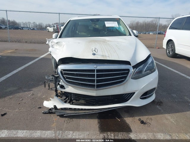 2016 Mercedes-benz E 350 4matic მანქანა იყიდება აუქციონზე, vin: WDDHF8JB5GB243260, აუქციონის ნომერი: 44419263
