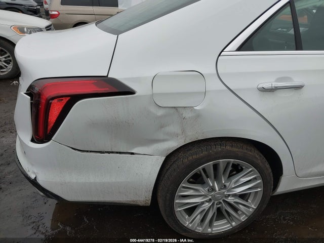 44419278 :رقم المزاد ، 1G6DF5RK8N0106613 vin ، 2022 Cadillac Ct4 Premium Luxury مزاد بيع
