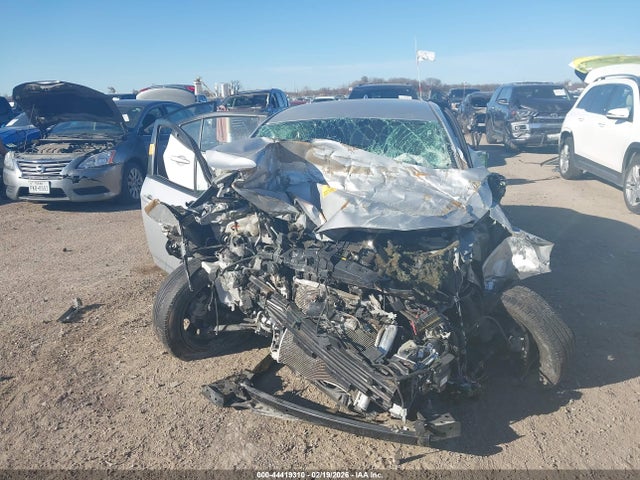 44419310 :رقم المزاد ، 3N1CN8EV9ML841084 vin ، 2021 Nissan Versa Sv Xtronic Cvt مزاد بيع