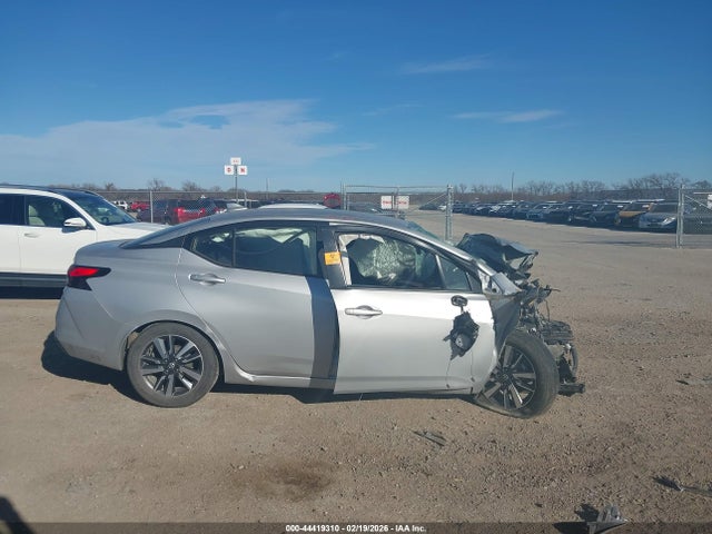 44419310 :رقم المزاد ، 3N1CN8EV9ML841084 vin ، 2021 Nissan Versa Sv Xtronic Cvt مزاد بيع