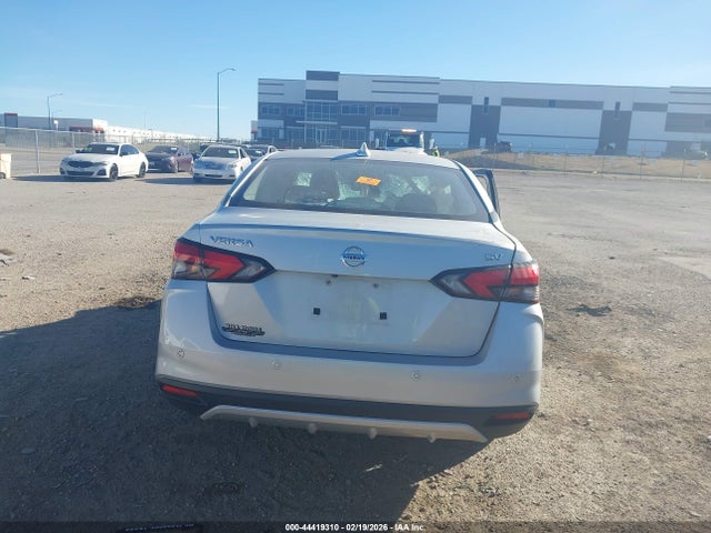 44419310 :رقم المزاد ، 3N1CN8EV9ML841084 vin ، 2021 Nissan Versa Sv Xtronic Cvt مزاد بيع