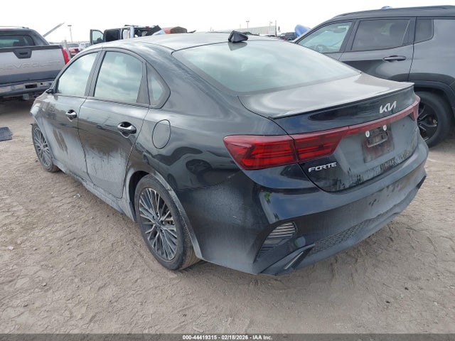 3KPF54AD2RE762660 KIA Forte Gt-line