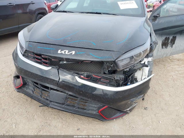 3KPF54AD2RE762660 KIA Forte Gt-line