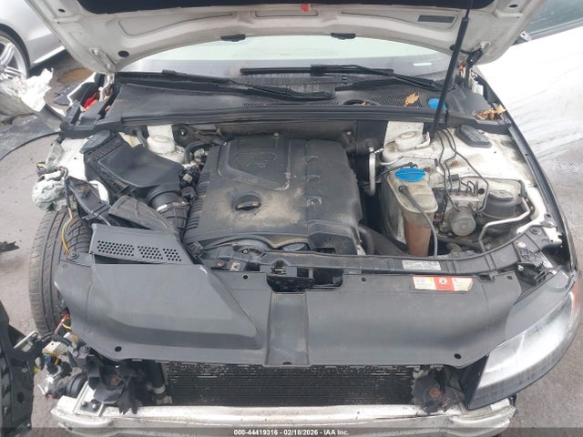 2010 Audi A4 2.0t Premium მანქანა იყიდება აუქციონზე, vin: WAUBFAFL9AN015077, აუქციონის ნომერი: 44419316