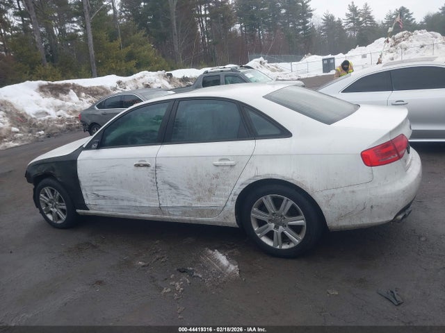 2010 Audi A4 2.0t Premium მანქანა იყიდება აუქციონზე, vin: WAUBFAFL9AN015077, აუქციონის ნომერი: 44419316