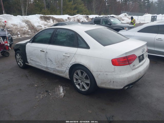 2010 Audi A4 2.0t Premium მანქანა იყიდება აუქციონზე, vin: WAUBFAFL9AN015077, აუქციონის ნომერი: 44419316