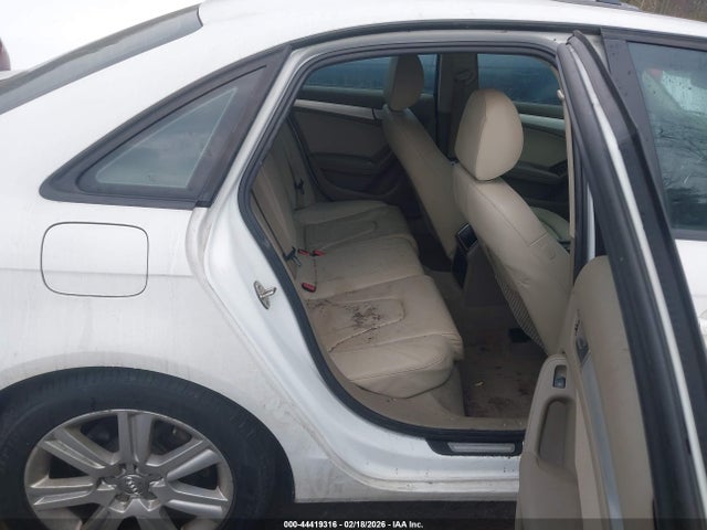 2010 Audi A4 2.0t Premium მანქანა იყიდება აუქციონზე, vin: WAUBFAFL9AN015077, აუქციონის ნომერი: 44419316