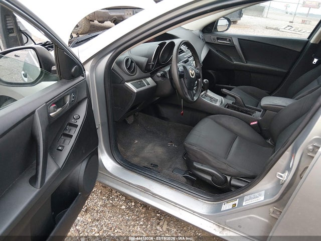44419336 :رقم المزاد ، JM1BL1VF5B1427318 vin ، 2011 Mazda Mazda3 I Touring مزاد بيع