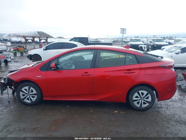Toyota Prius Four 2017 JTDKARFU1H3540102 Image 15