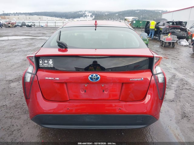 Toyota Prius Four 2017 JTDKARFU1H3540102 Image 17