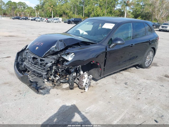 2014 PORSCHE CAYENNE WP1AA2A21ELA95976 Photo 1