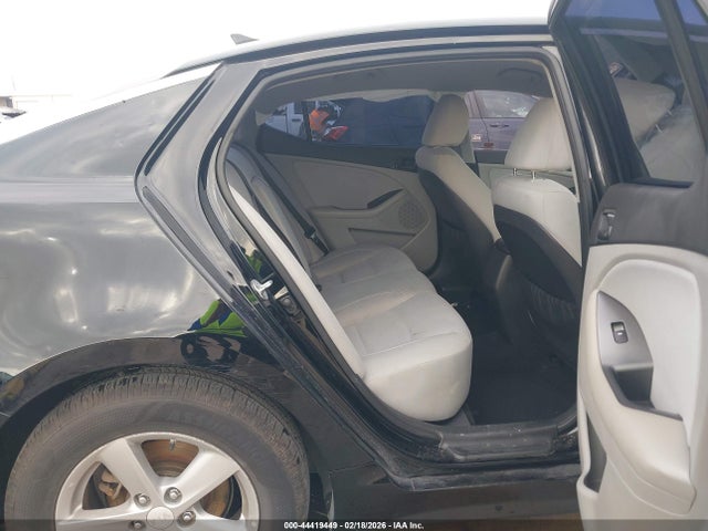 5XXGM4A79EG318369 KIA Optima Lx