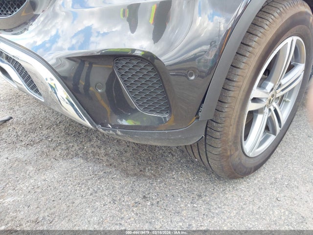 W1N0G8DB4NV325260 Mercedes-Benz Glc 300 Suv
