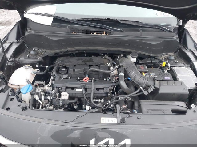 2024 KIA SELTOS KNDETCA78R7585215 Photo 9