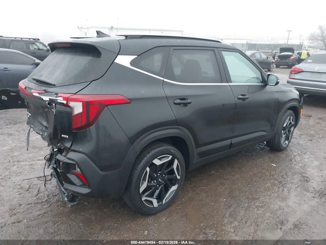 2024 KIA SELTOS KNDETCA78R7585215 Photo 3