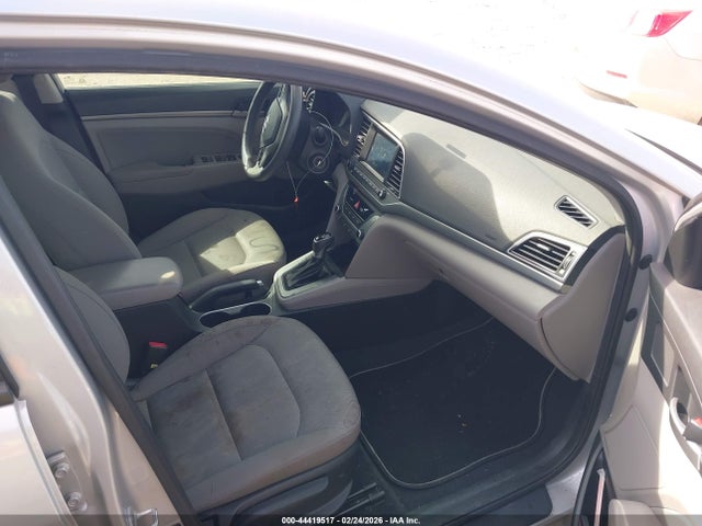 KMHD84LF3JU467095 Hyundai ELANTRA SEL