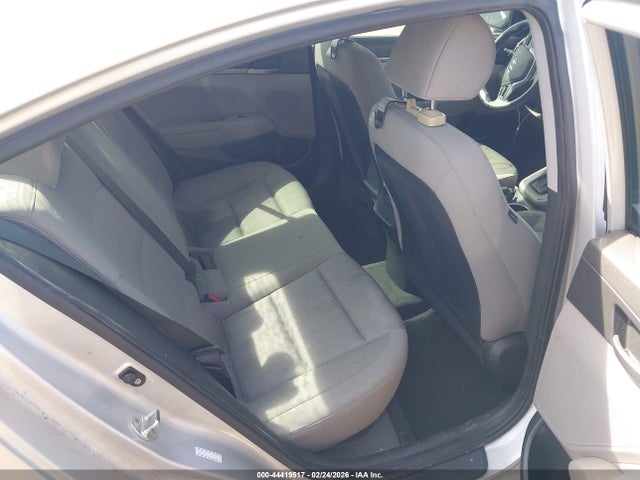 KMHD84LF3JU467095 Hyundai ELANTRA SEL