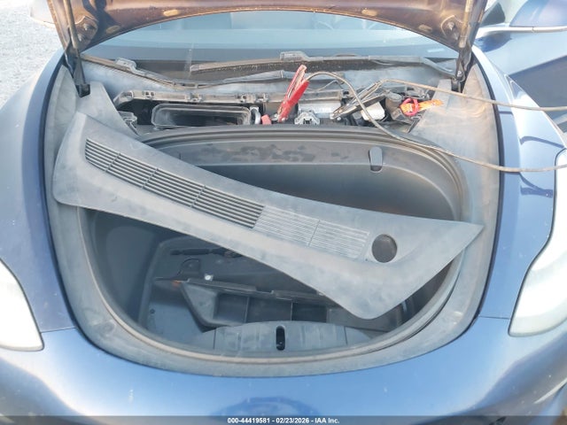 2019 Tesla Model 3 Long Range/mid Range/standard Range/standard Range Plus მანქანა იყიდება აუქციონზე, vin: 5YJ3E1EA7KF301200, აუქციონის ნომერი: 44419581