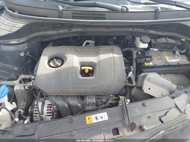 KNDJ23AU1P7896215 KIA SOUL LX