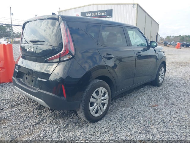 KNDJ23AU1P7896215 KIA SOUL LX