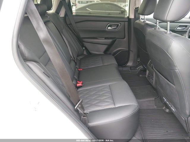 2024 Nissan Rogue Platinum Fwd მანქანა იყიდება აუქციონზე, vin: JN8BT3DC2RW380933, აუქციონის ნომერი: 44419614