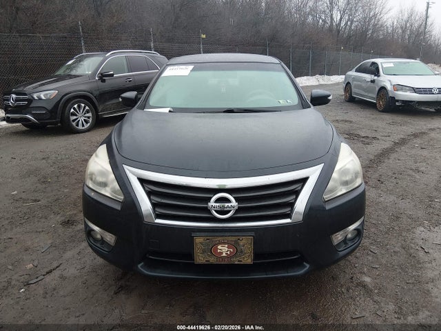 2015 Nissan Altima 2.5/2.5 S/2.5 Sl/2.5 Sv მანქანა იყიდება აუქციონზე, vin: 1N4AL3AP7FC250048, აუქციონის ნომერი: 44419626