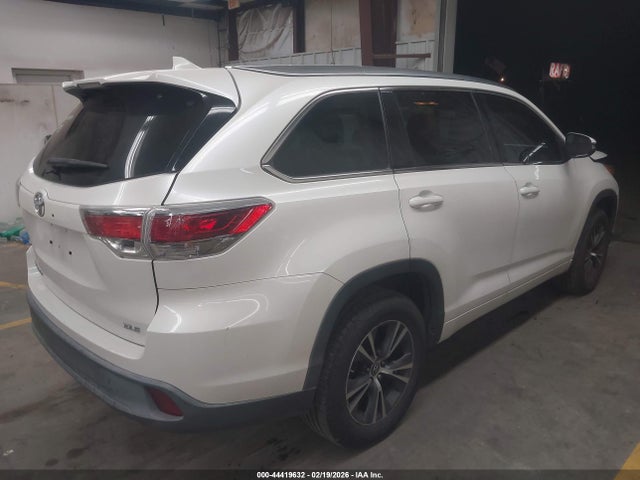 5TDKKRFH8GS506140 Toyota Highlander Xle V6