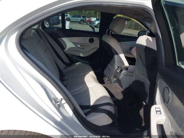 44419697 :رقم المزاد ، 55SWF4JB0GU119144 vin ، 2016 Mercedes-benz C 300 مزاد بيع