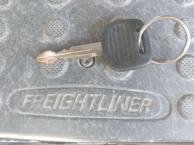 44419709 :رقم المزاد ، 3AKJGEDR2JDJR9673 vin ، 2018 Freightliner Cascadia 125 مزاد بيع