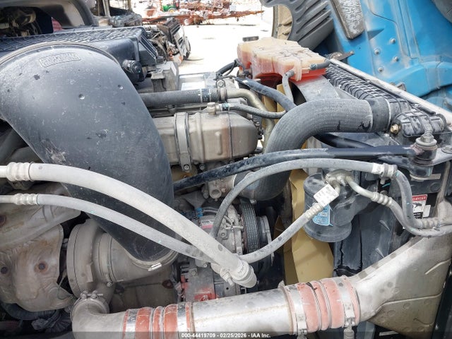 44419709 :رقم المزاد ، 3AKJGEDR2JDJR9673 vin ، 2018 Freightliner Cascadia 125 مزاد بيع