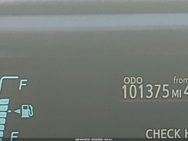JTDKDTB35E1561740 Toyota Prius C Two