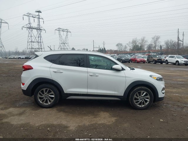 Hyundai TUCSON SE 2017 KM8J3CA4XHU474617 Image 13