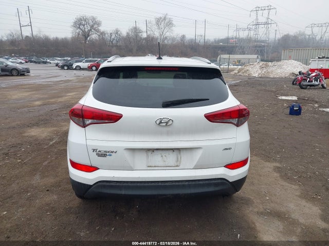 Hyundai TUCSON SE 2017 KM8J3CA4XHU474617 Image 16