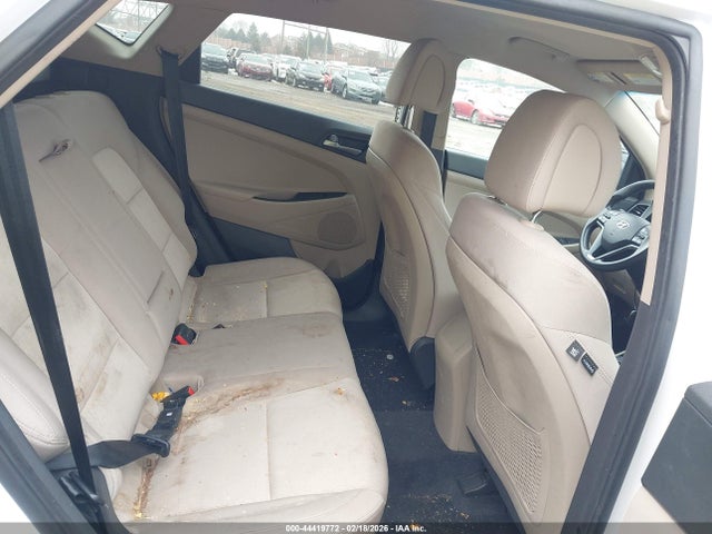 Hyundai TUCSON SE 2017 KM8J3CA4XHU474617 Image 8