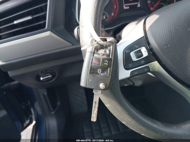 44419776 :رقم المزاد ، 3VWC57BU5MM090611 vin ، 2021 Volkswagen Jetta 1.4t R-line/1.4t S/1.4t Se مزاد بيع
