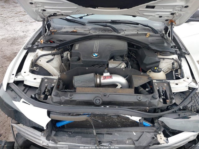 44419789 :رقم المزاد ، WBA3B5G58FNS13339 vin ، 2015 Bmw 328i Xdrive مزاد بيع