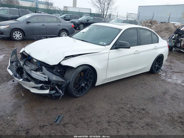 44419789 :رقم المزاد ، WBA3B5G58FNS13339 vin ، 2015 Bmw 328i Xdrive مزاد بيع