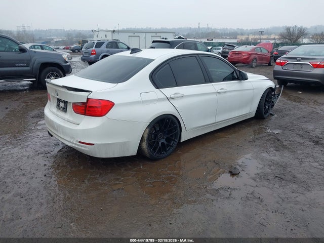 44419789 :رقم المزاد ، WBA3B5G58FNS13339 vin ، 2015 Bmw 328i Xdrive مزاد بيع