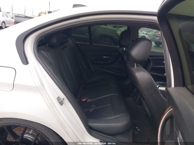 44419789 :رقم المزاد ، WBA3B5G58FNS13339 vin ، 2015 Bmw 328i Xdrive مزاد بيع