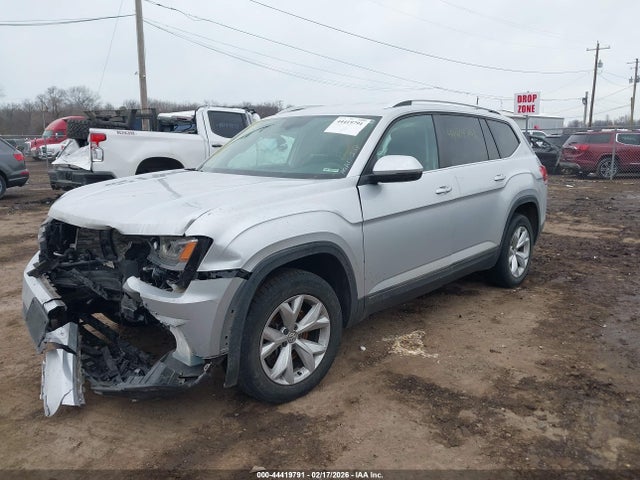 2019 Volkswagen Atlas 3.6l V6 S მანქანა იყიდება აუქციონზე, vin: 1V2GR2CA5KC595867, აუქციონის ნომერი: 44419791