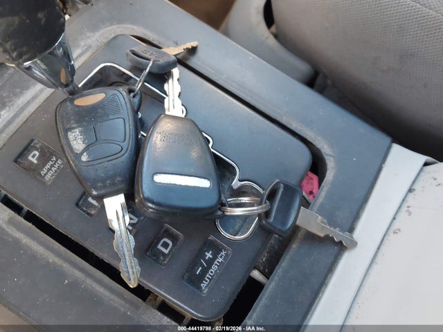 2006 CHRYSLER PACIFICA 2A4GM68416R769757 Photo 10