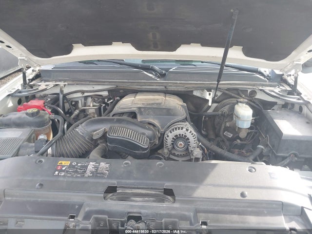 44419830 :رقم المزاد ، 1GKS2MEF9DR237857 vin ، 2013 Gmc Yukon Xl 1500 Denali مزاد بيع