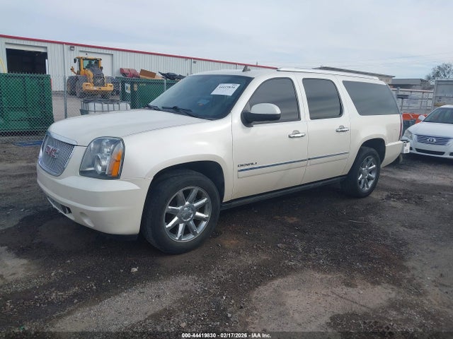 44419830 :رقم المزاد ، 1GKS2MEF9DR237857 vin ، 2013 Gmc Yukon Xl 1500 Denali مزاد بيع