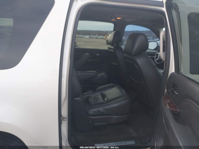 44419830 :رقم المزاد ، 1GKS2MEF9DR237857 vin ، 2013 Gmc Yukon Xl 1500 Denali مزاد بيع